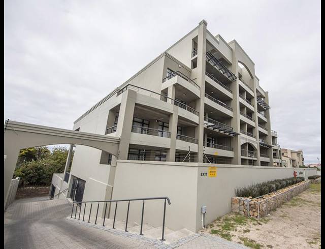 2 BEDROOM APARTMENT FOR SALE IN TABLE VIEW